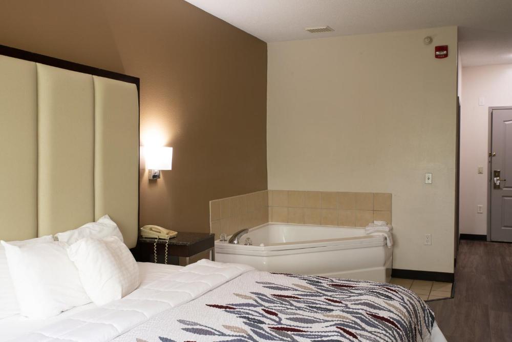 Suite with Hot Tub interior